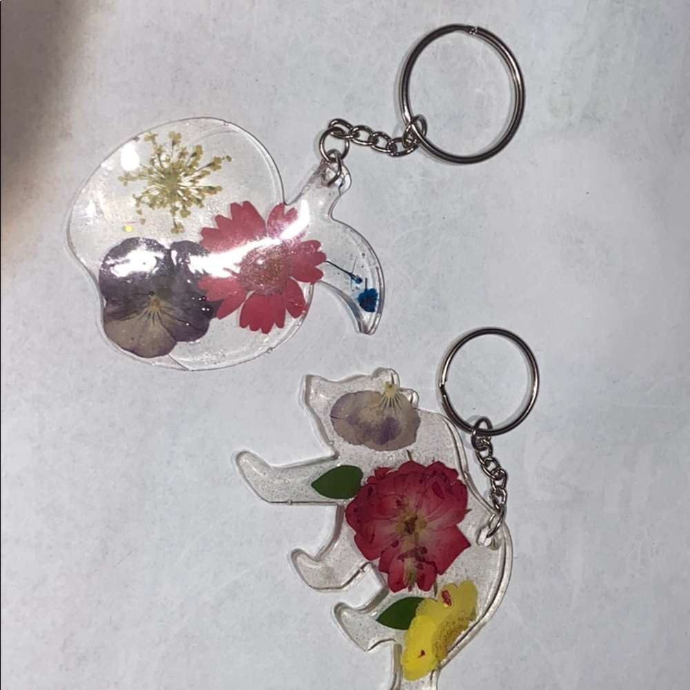 Apple and bear full size keychain!